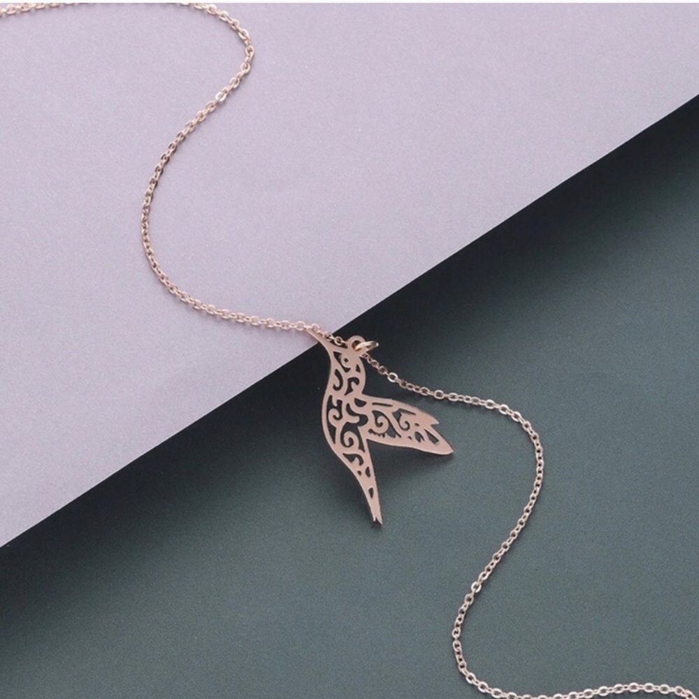 * Host Pick ** Hummingbird Necklace - Picture 4 of 6